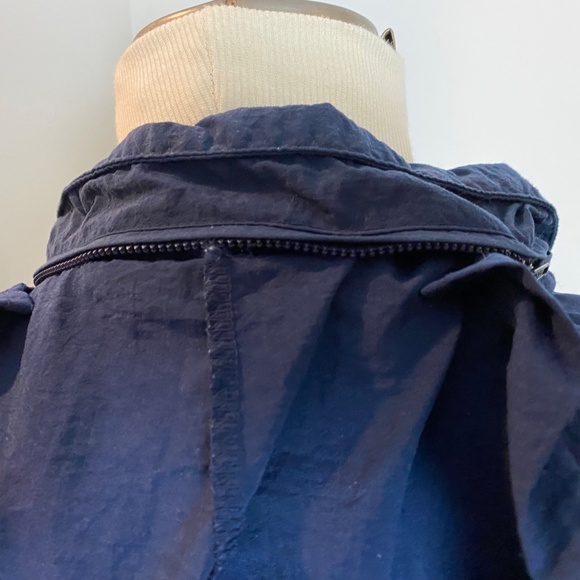 Vintage University of Michigan pullover nylon windbreaker - Picture 9 of 16